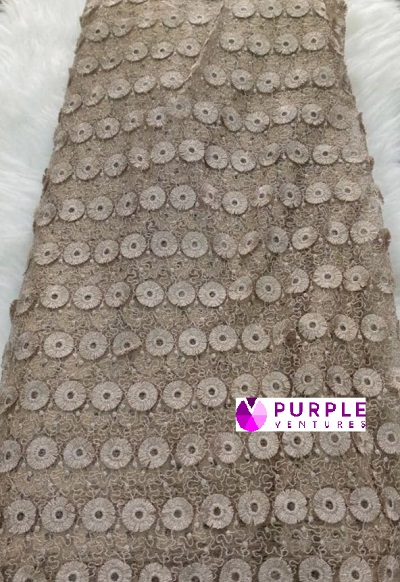 Champagne Gold Lace (7 yards)