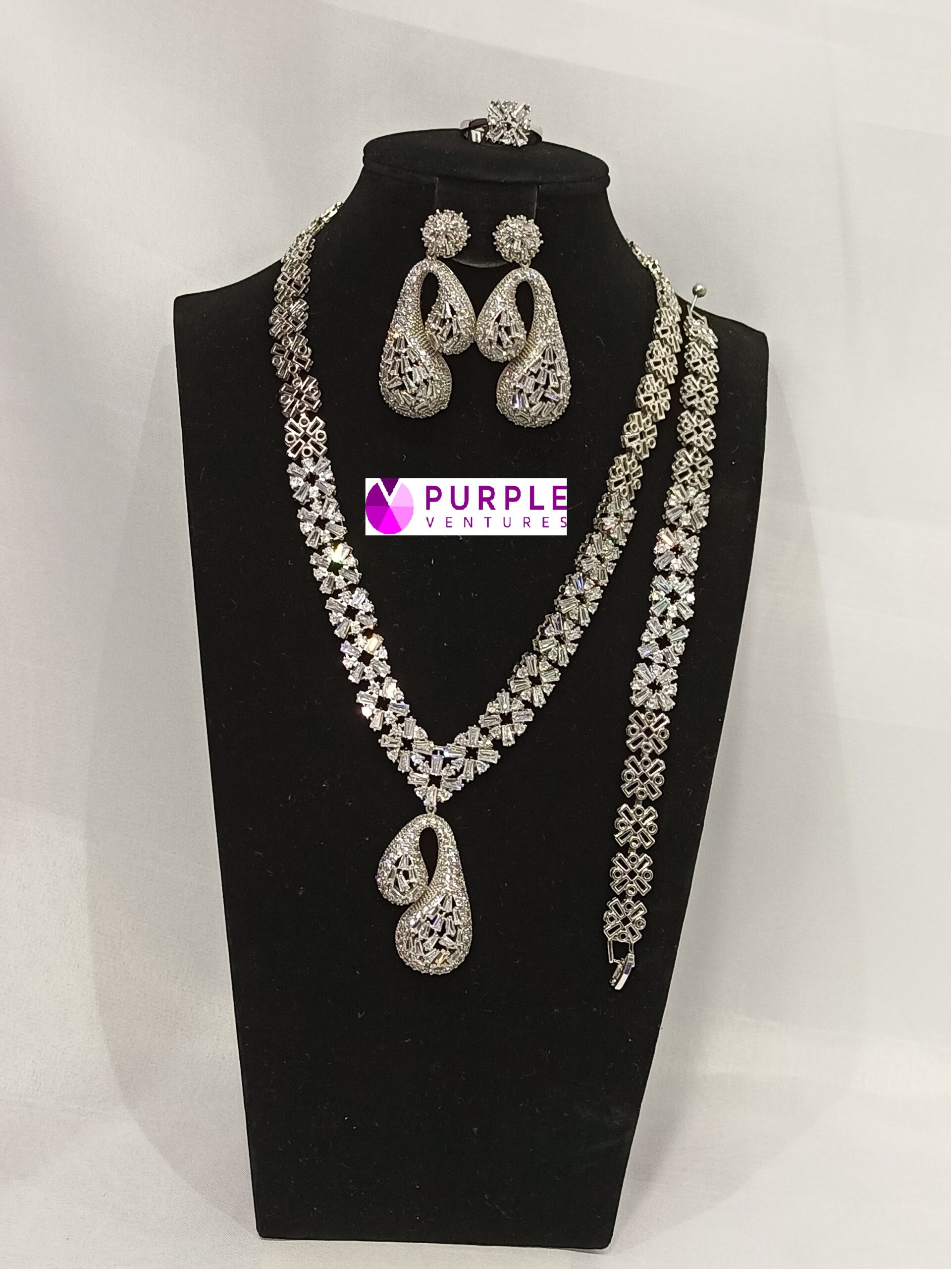 Stoned Luxe Set (Silver)
