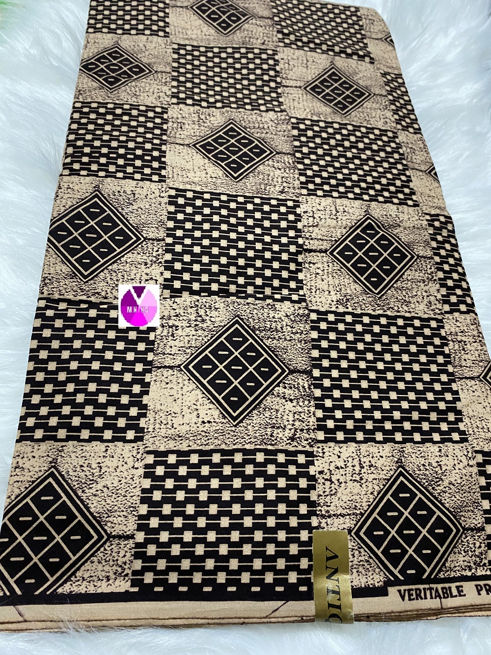 Antiquity - Box Diamond Ankara